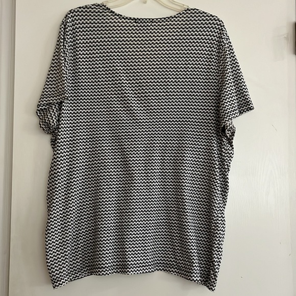 George V-Neck Wrap-Front Blouse - Black & White - Size XXL (20) - Picture 5 of 5